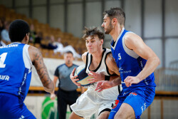 1SKL Ilirija vs Sentjur-fotoLukaKotnik-032_1792666007608